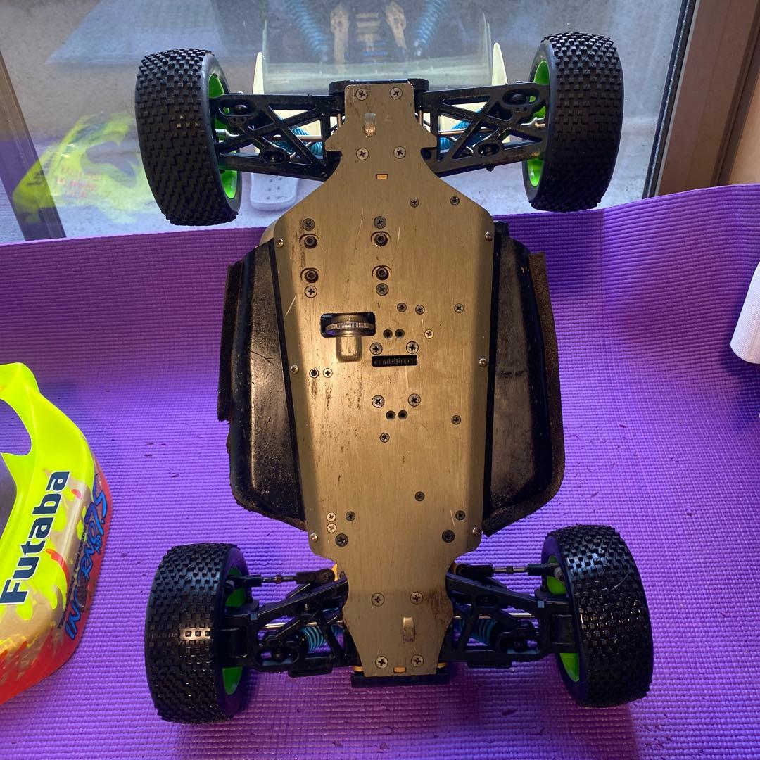 京商 インファーノMP-7.5 4WDエンジンバギー