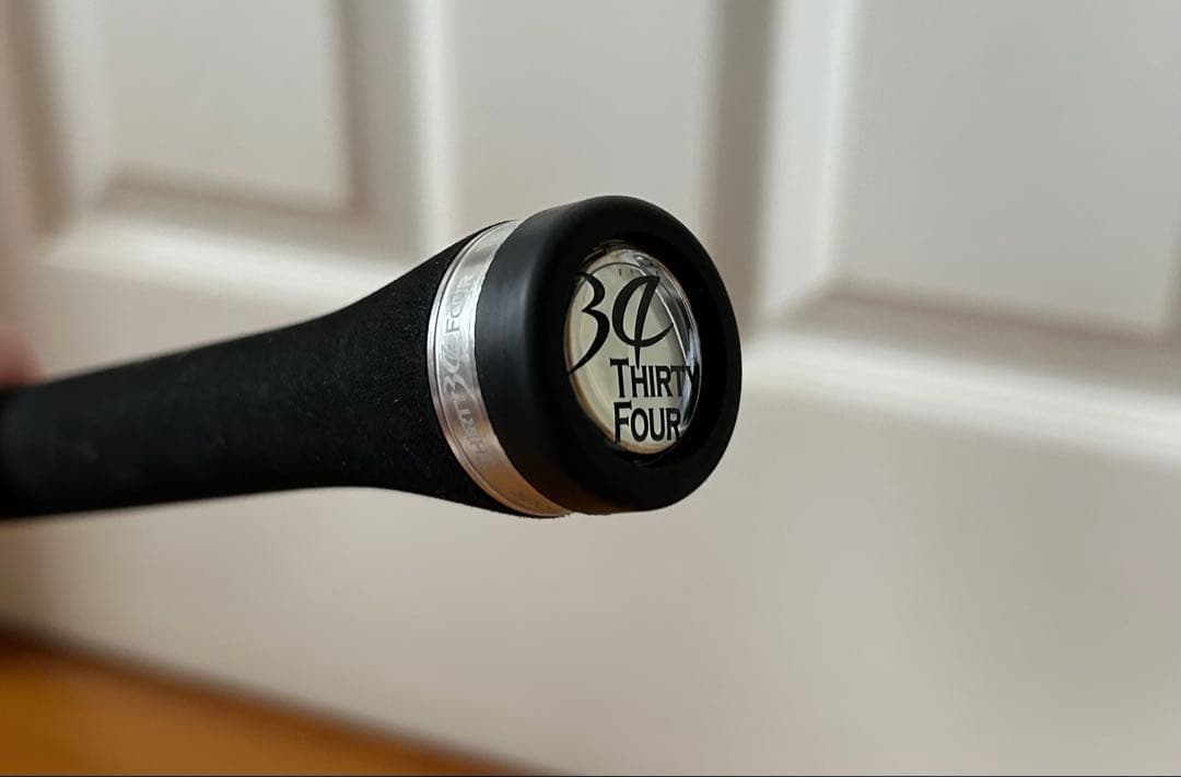 サーティフォー ガイドポスト　EMR64