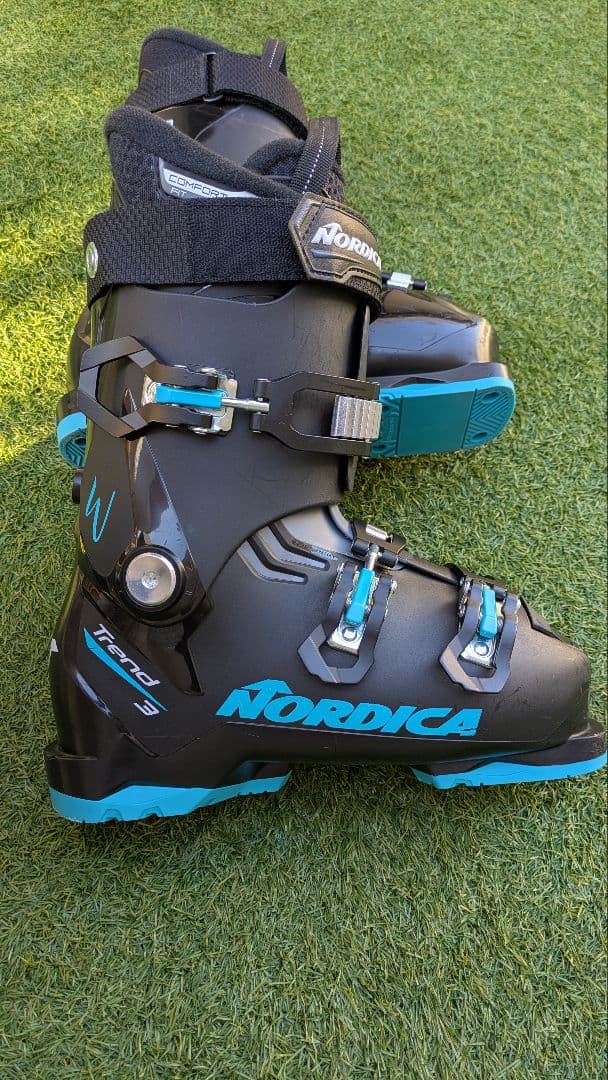 nordica　スキーブーツ トレンド3　1回のみ使用