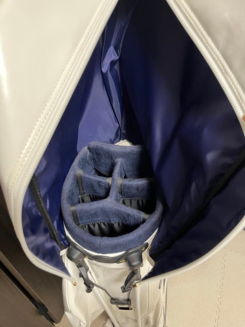 Nunuムータマリン スタンド式 キャディバッグ エナメル