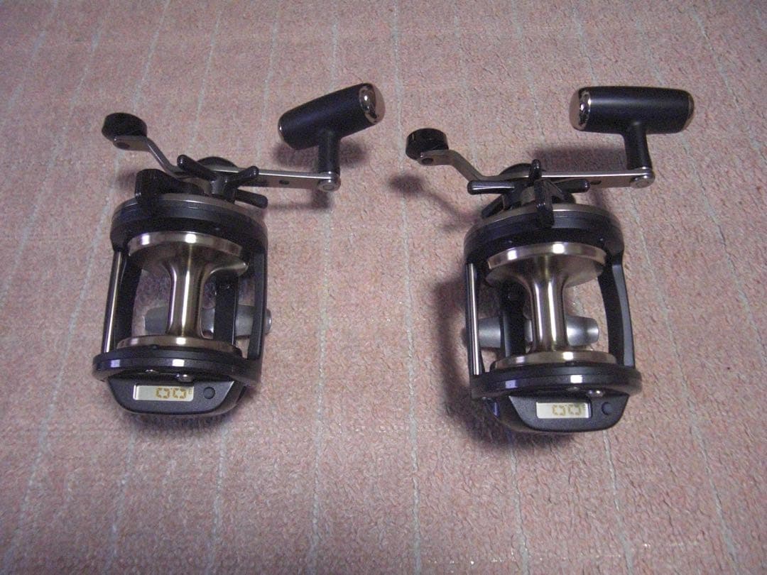 ダイワ・ 巨鯉４０W・２台セットその②（超美品）（大鯉・野鯉・石鯛用）