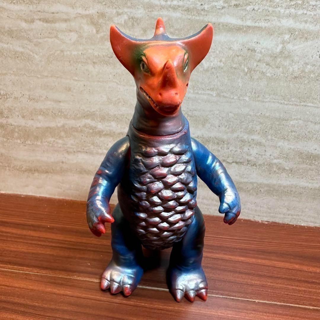 ゴモラ パチ 無版権 ソフビ 1460