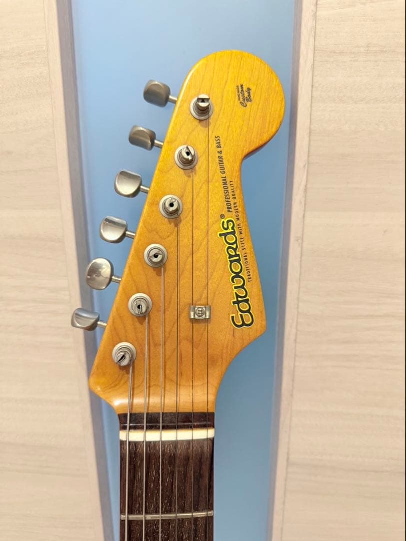 ギター　edwards レッド