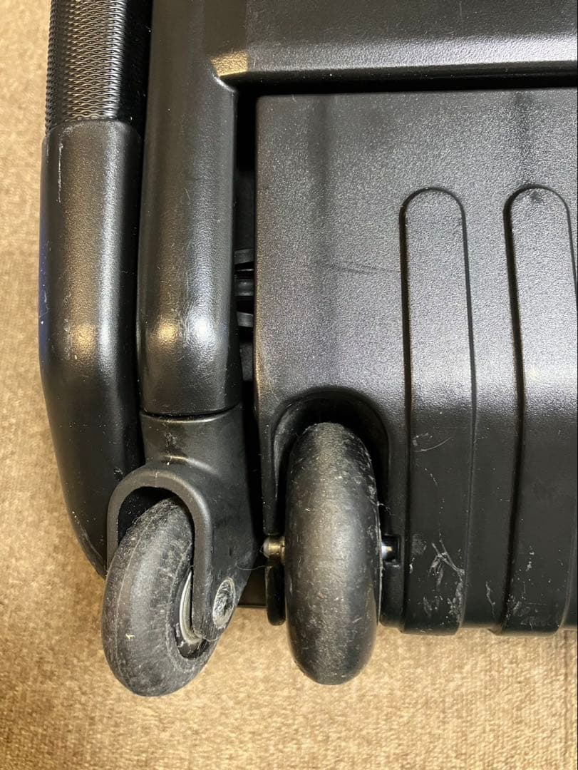 mountain buggy bagrider バッグライダー座れるスーツケース