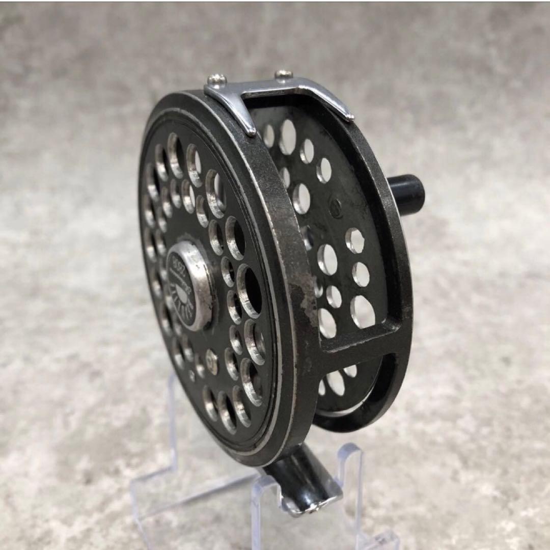 RYOBI リョービ Regno レグノ 4376-S フライロッド リール付き