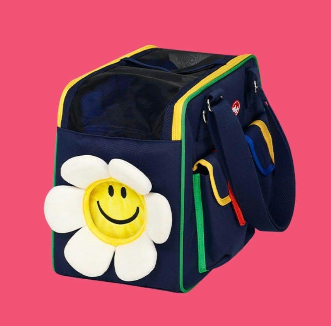 wiggle wiggle x pethroomコラボ 犬用 キャリーバッグ　紺