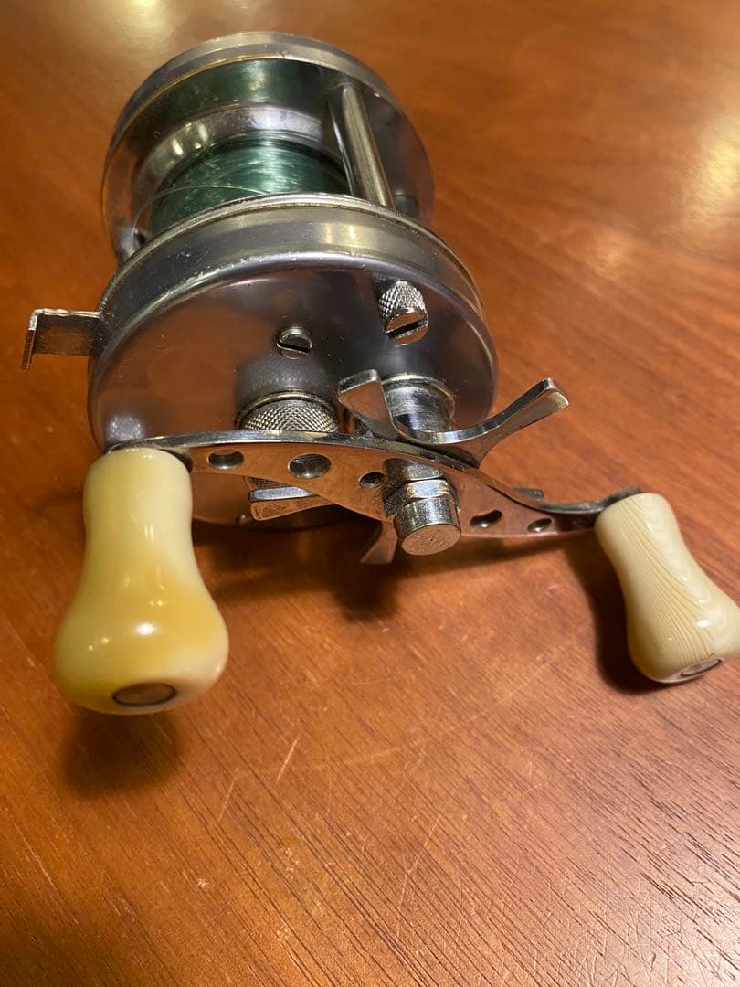 ABU Ambassadeur 5500C ベイトリール