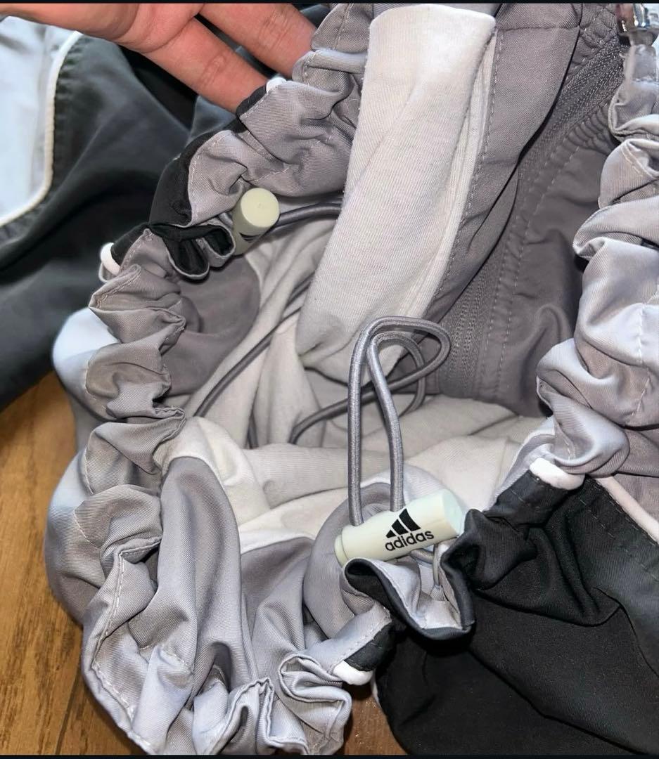 ウォーキング・ランニングウェア adidas 90s