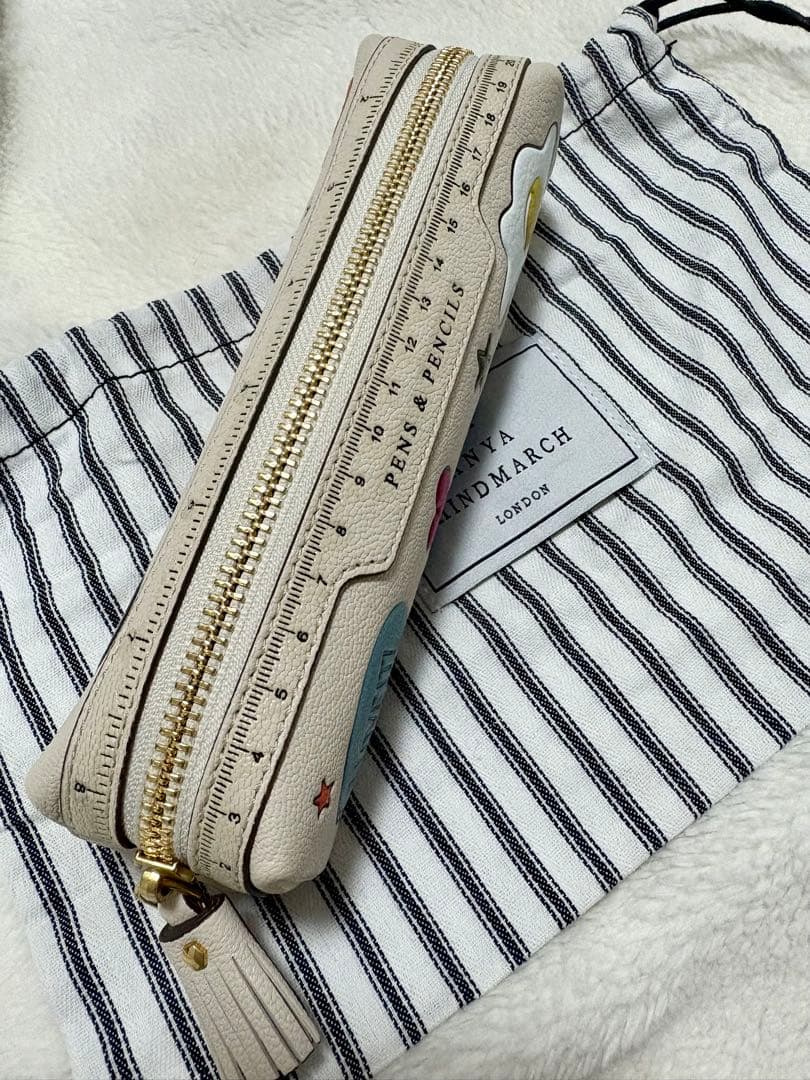 新品未使用アニヤハインドマーチANYA HINDMARCH神崎恵ペンケース筆箱