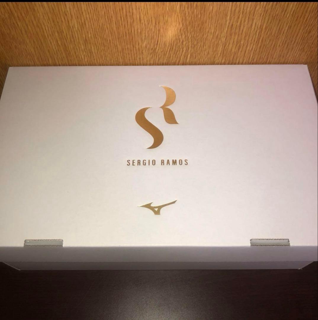 セルヒオ・ラモス着用モレリアネオ4 β Japan SR4 26.5cm