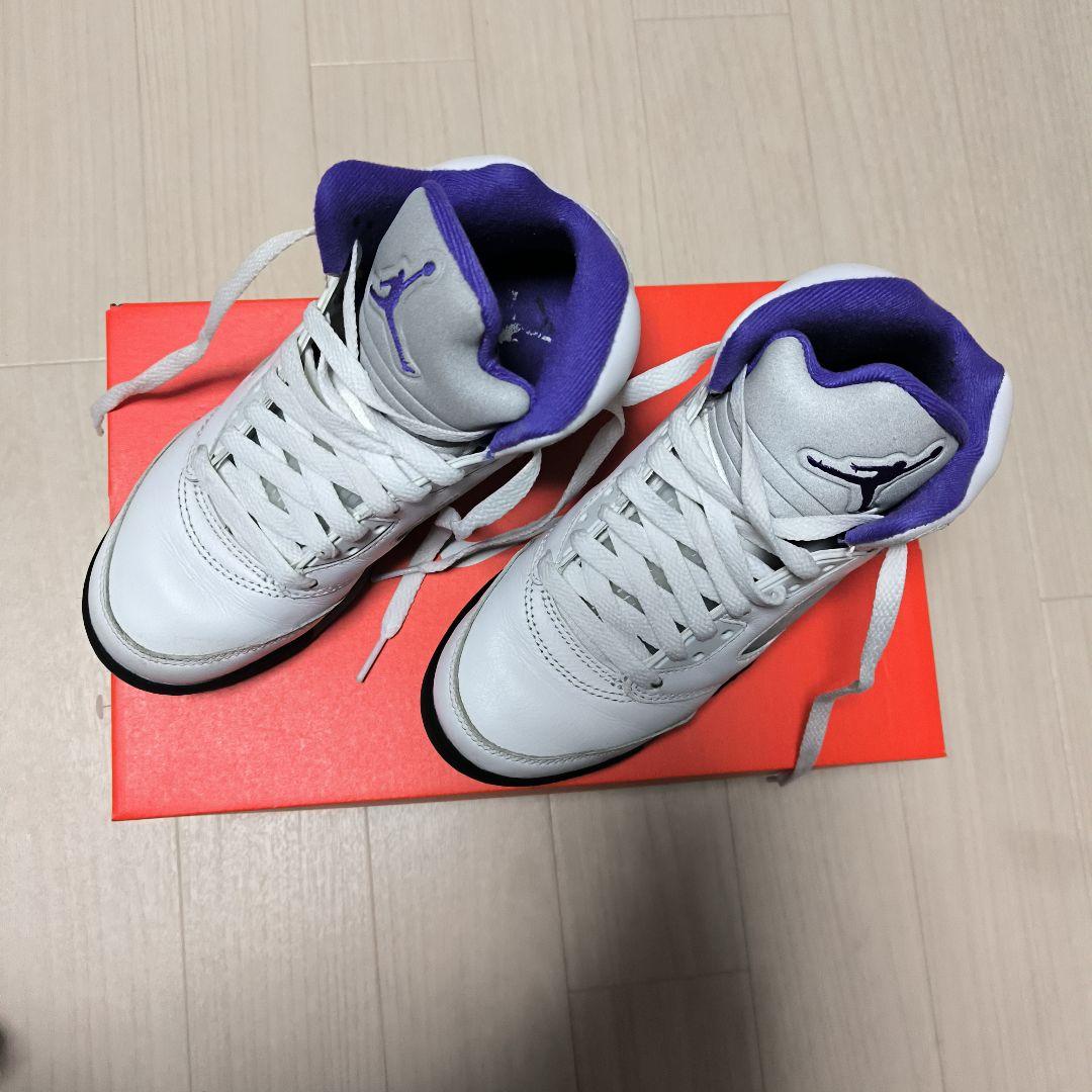エアジョーダン5 レトロ　 ホワイト/パープル