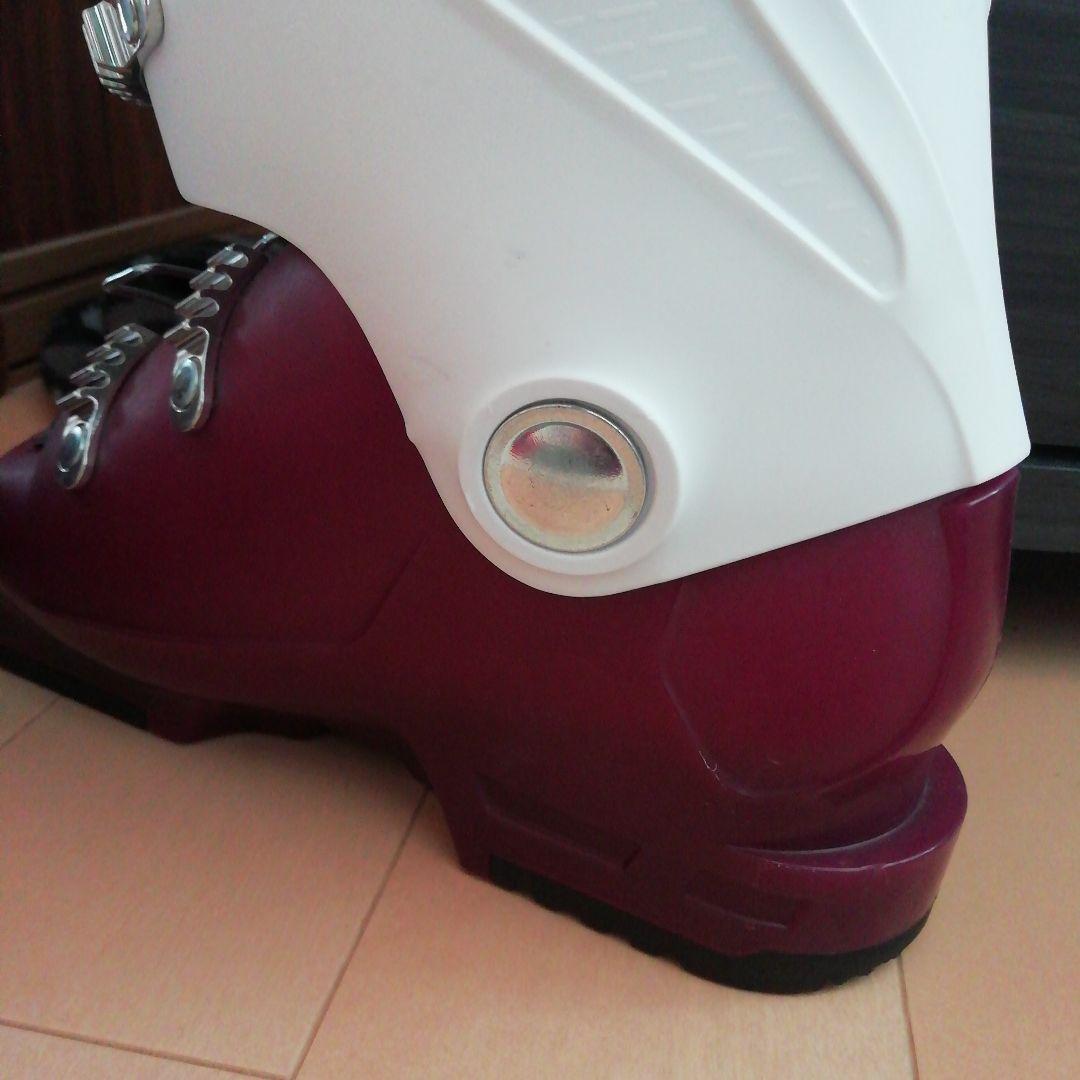 即購入可能　相談賜わります　SALOMON スキーブーツ　22-22.5