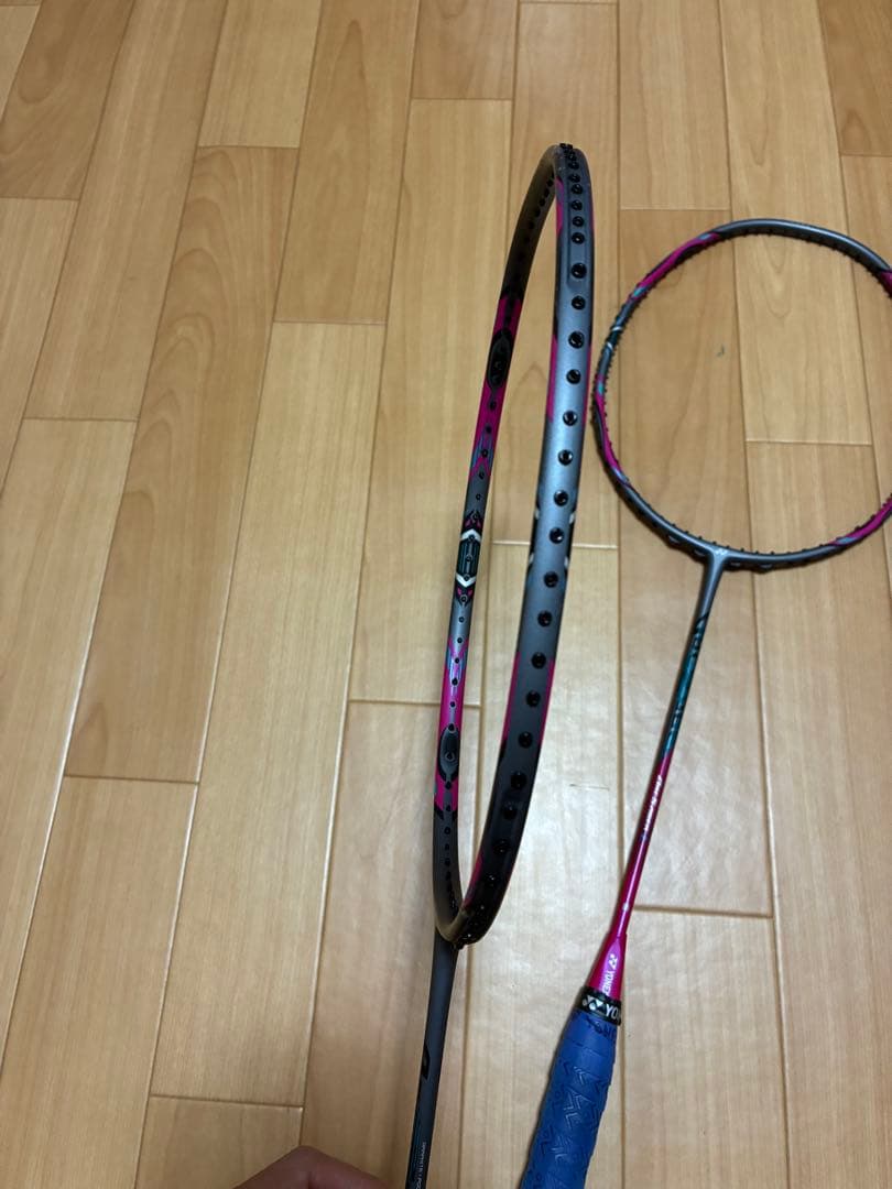 バドミントンラケット　ARCSABER 1 2本セット