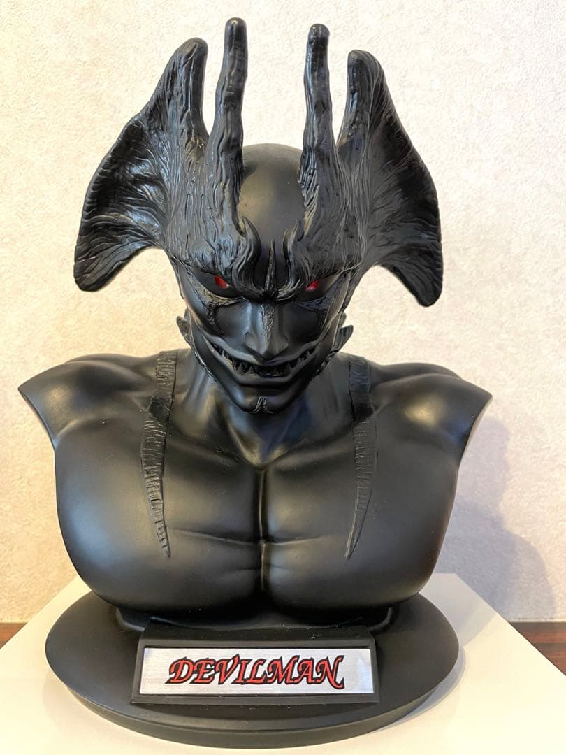 デビルマン ブラックバージョン 限定　でっかい貯金箱　箱付き