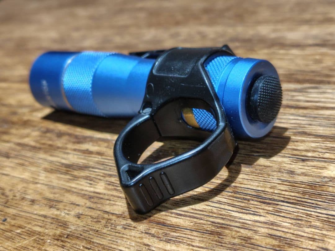 ライト・ランタン Lumintop FW1A SFT25R 6500K 1960lm 580m