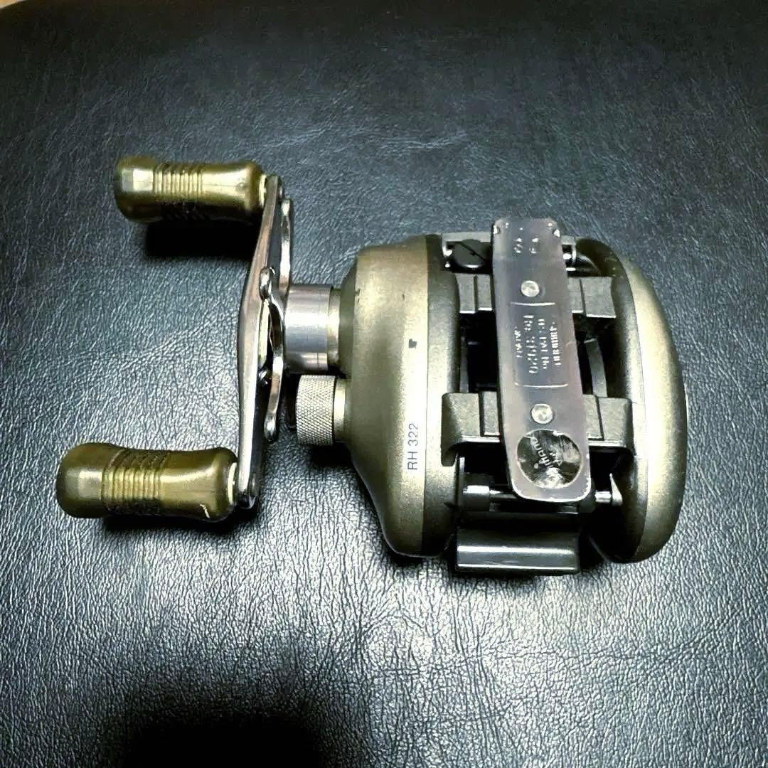 シマノ 97 メタニウム XT ベイトリール 右ハンドル 中古