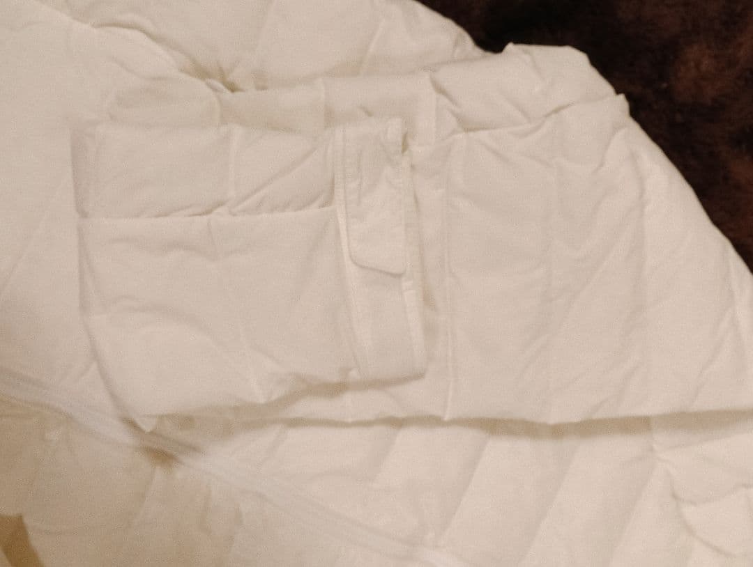 【新品未使用】adidas ゴルフ軽量ダウンジャケット ホワイト　Ｌサイズ