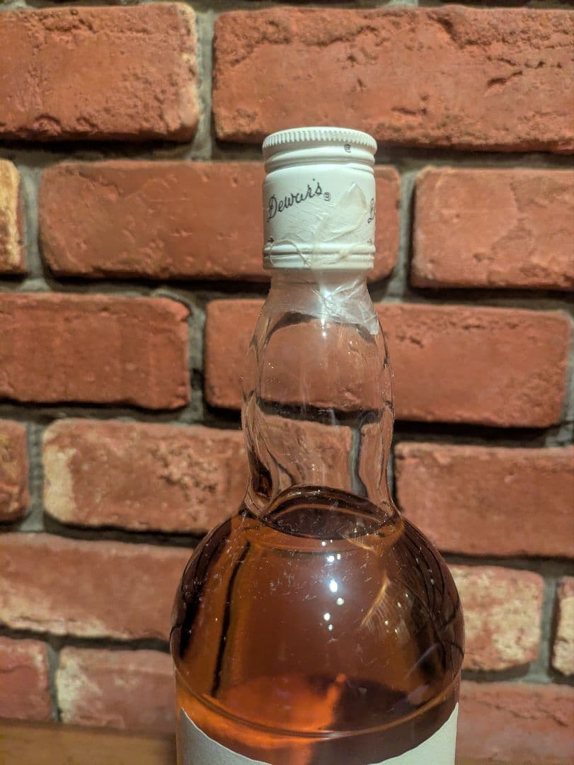 値下げ中　古酒　デュワーズ　ホワイトラベル　Dewar's 1L 43%