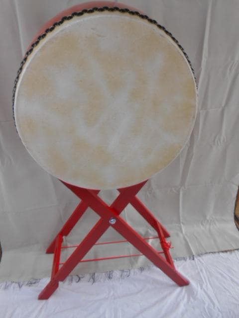 (送料無料)20.000円　大太鼓専用　折斜台　各サイズの大太鼓対応木製台