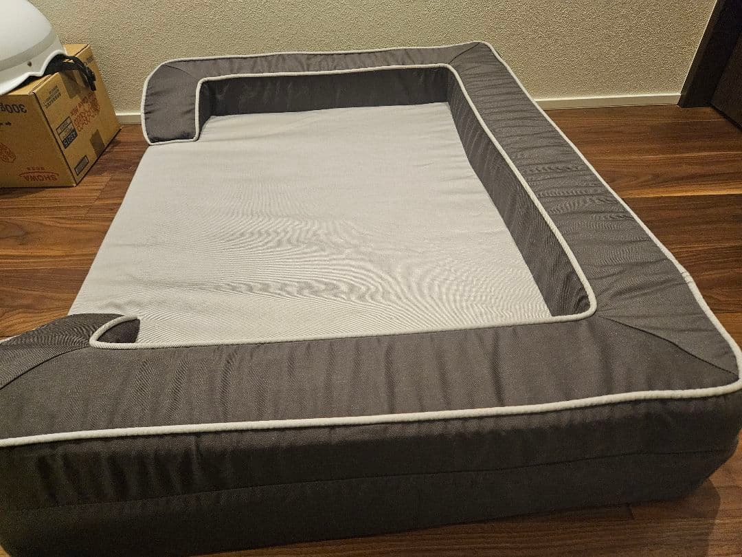 希少な廃盤品　Sealy ドッグベッド　ラックスプレミアム　Mサイズ