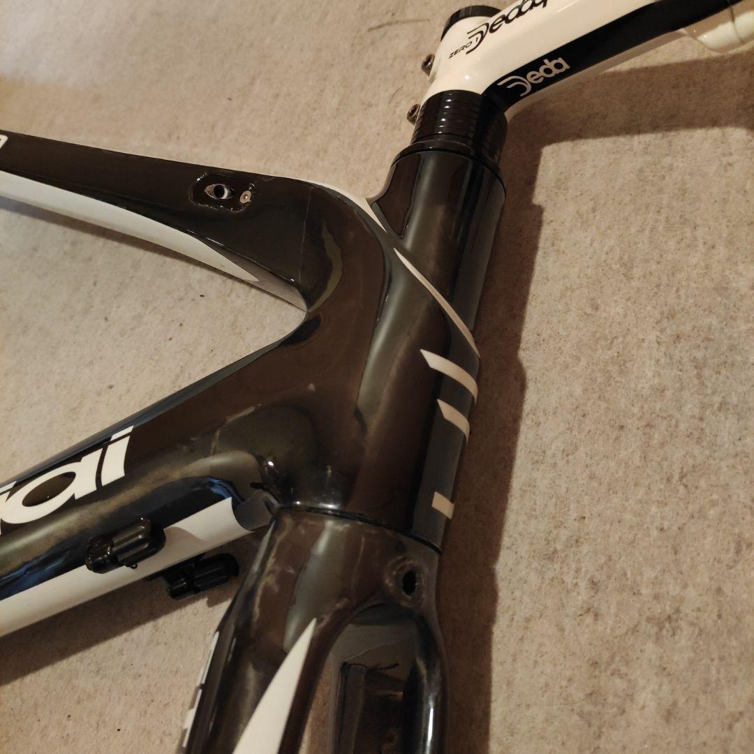 Dedacciai ロードバイクカーボンフレーム、クランクセット