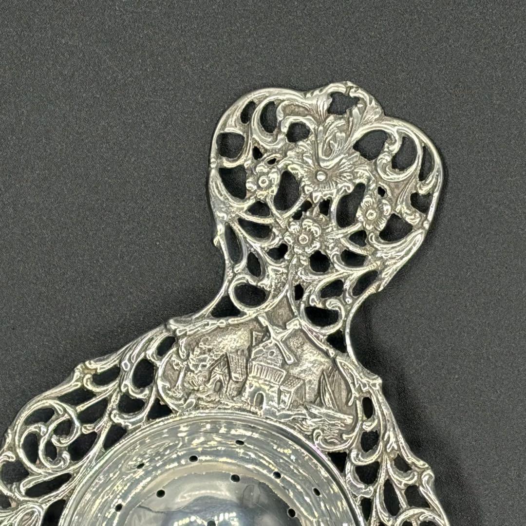 デンマークアンティーク・透かし花柄と風車のティーストレナー・純銀プレート