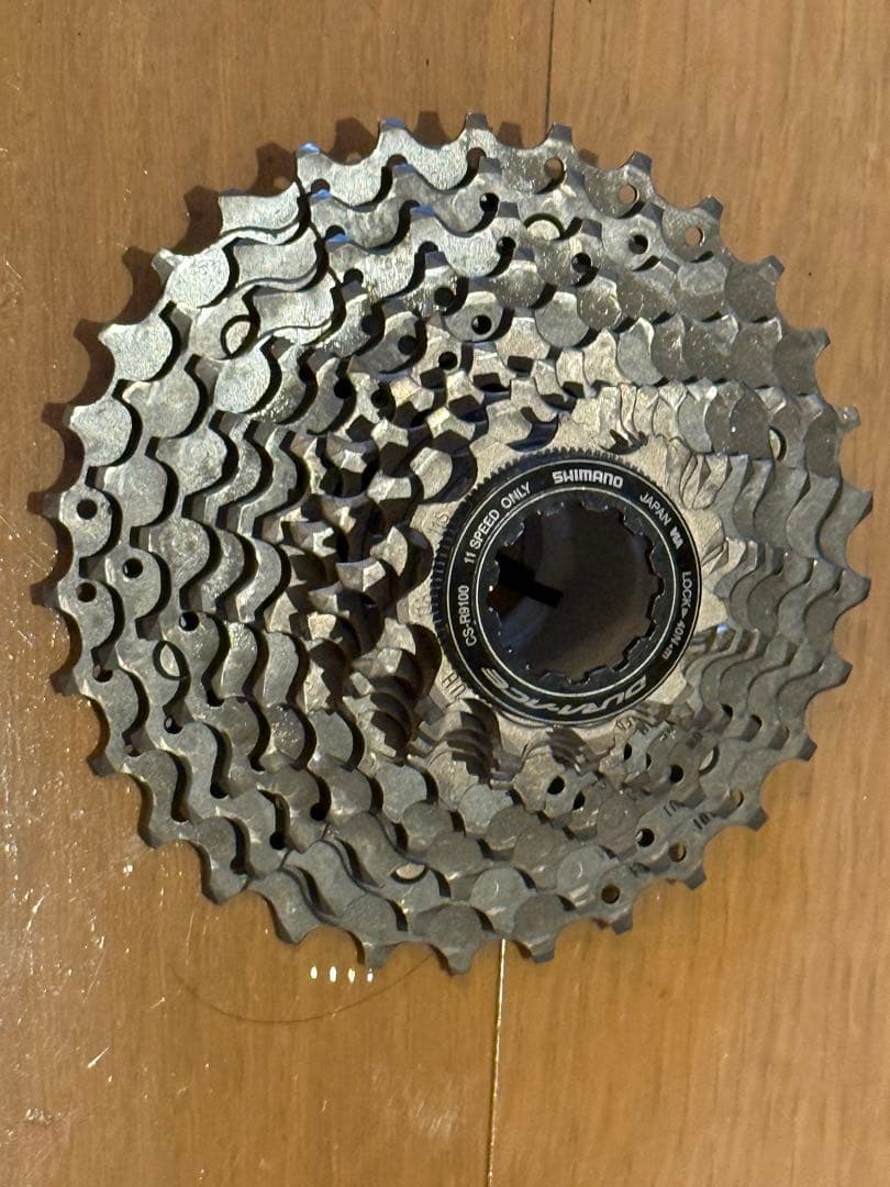 シマノDura-Ace CS-9100 11s 11-30T スプロケット