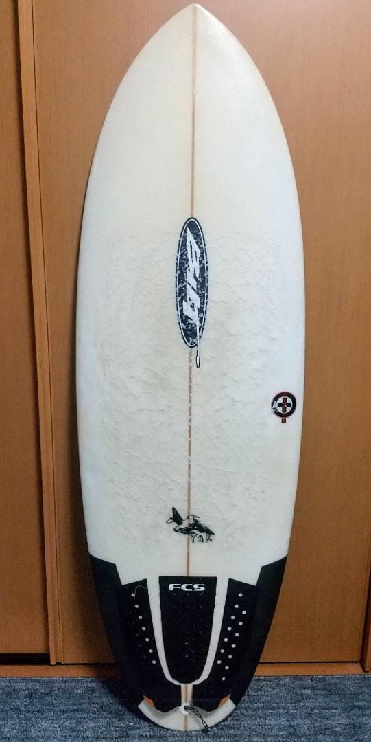 爆速テイクオフ 小波用ボード 5.4ft ビルト ボマー サーフィン