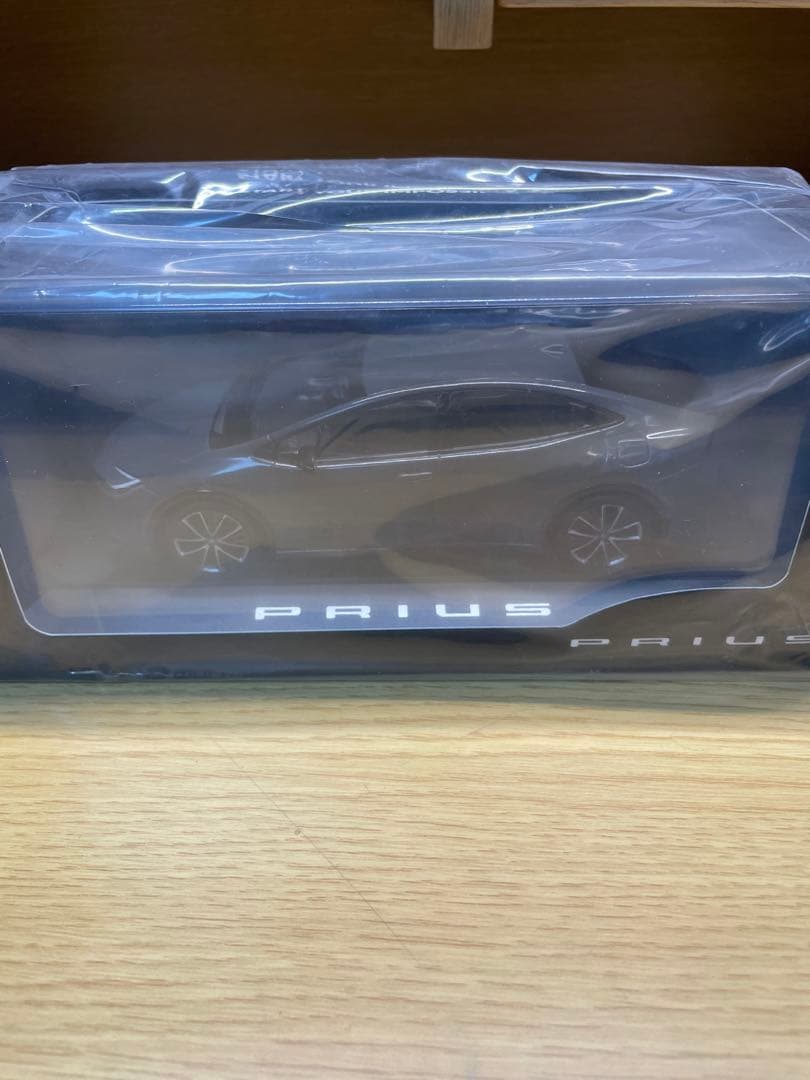 トヨタ プリウス 非売品ミニカー ケース付き カラーサンプル