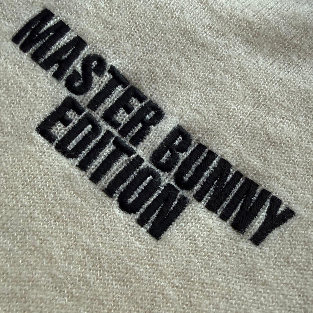 カシミヤ素材　蓄熱　防寒裏地　マスターバニー　ニット　オフホワイト　S〜M相当