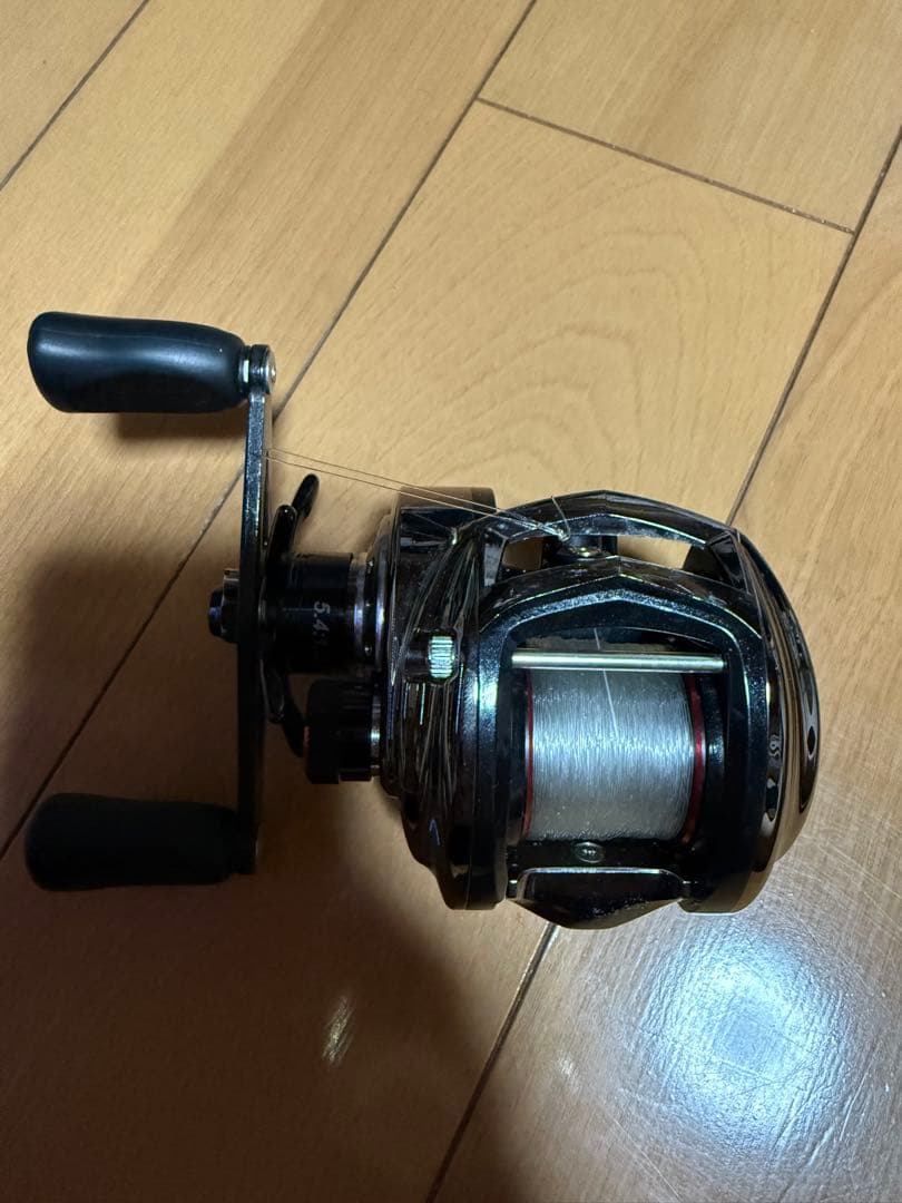 アブガルシア レボエリート IB5 ベイトリール REVO 左巻き