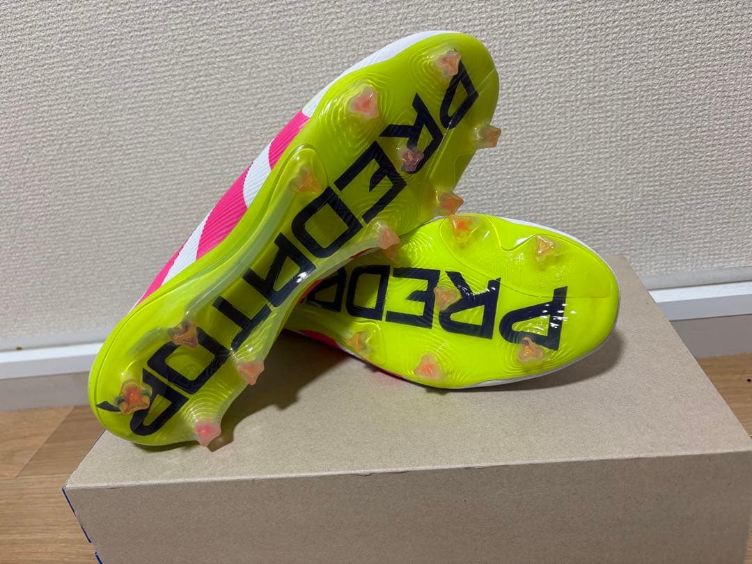 adidas Predator サッカーシューズ FG