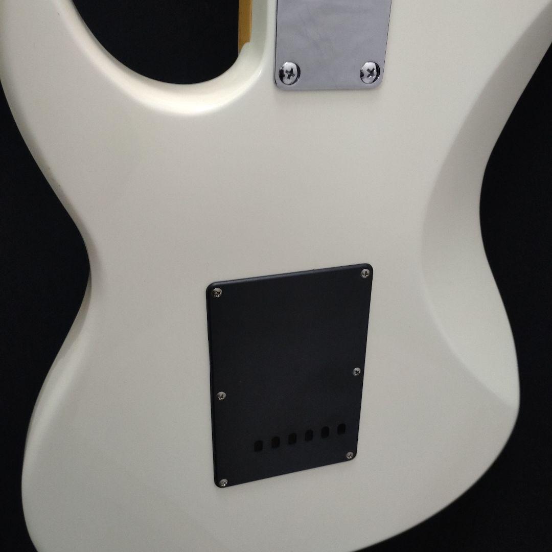 ELIOTH S303 ストラトキャスター