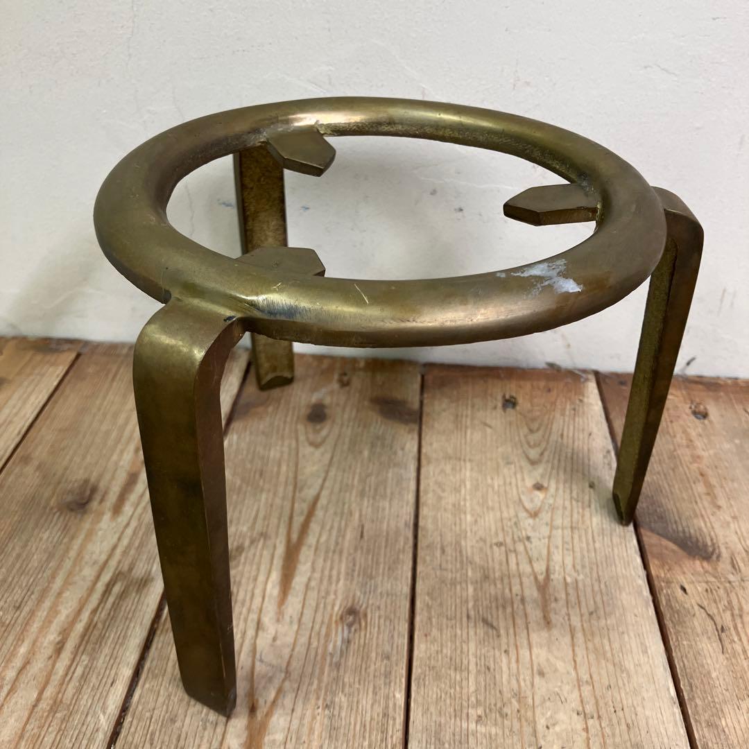 A-5 五徳 真鍮 鋳物 三本脚 火鉢 囲炉裏 茶道具 香道具 炭道具 古道具