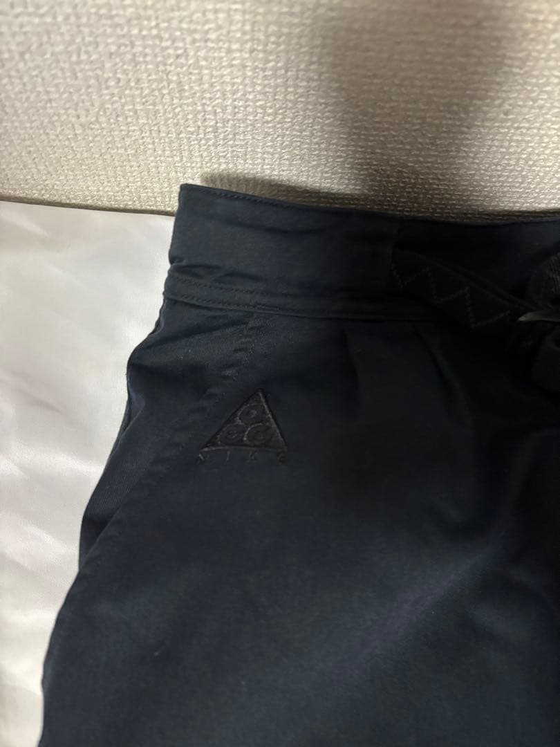 ザノースフェイス・ランニングダウンウェアNY82495レッドランロングパンツ黒Ｍ