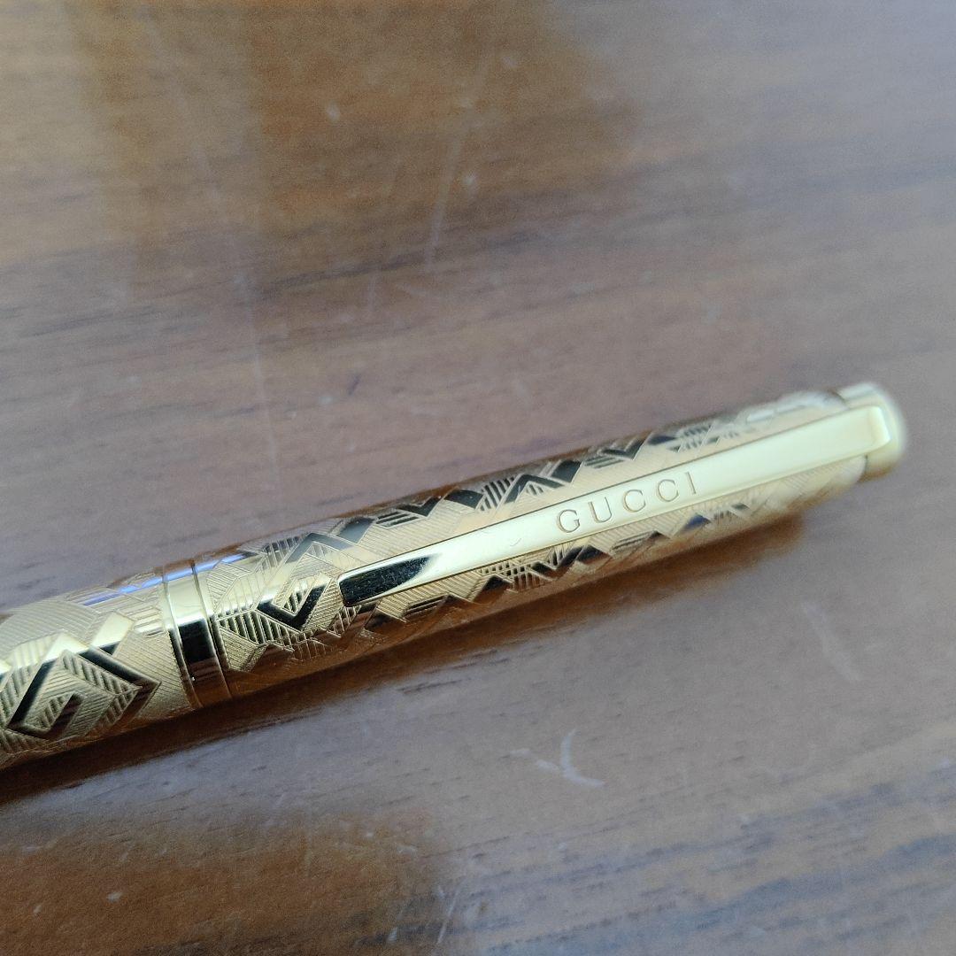 グッチ　ボールペン　ペンケース付き