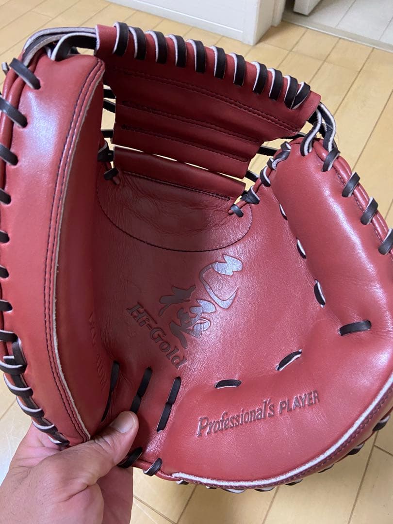 新品ハイゴールド　キャッチャーミット軟式