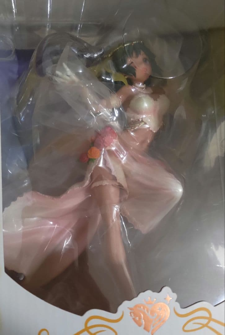 未開封　ナターリア　ハッピーブライダルver. フィギュア