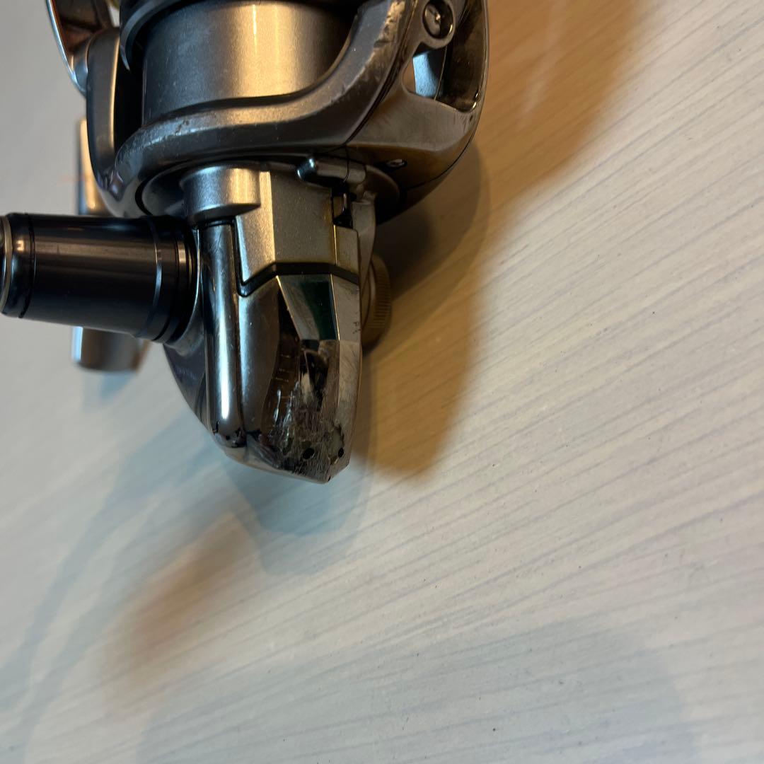 TWIN POWER C3000HG スピニングリール