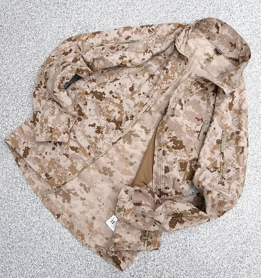 極美品 M-L 米軍実物 パタゴニア MARS レベル5 ジャケット AOR1