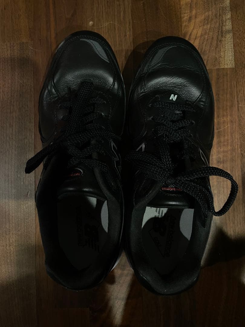 New Balance ゴルフシューズ ブラック2002 v1