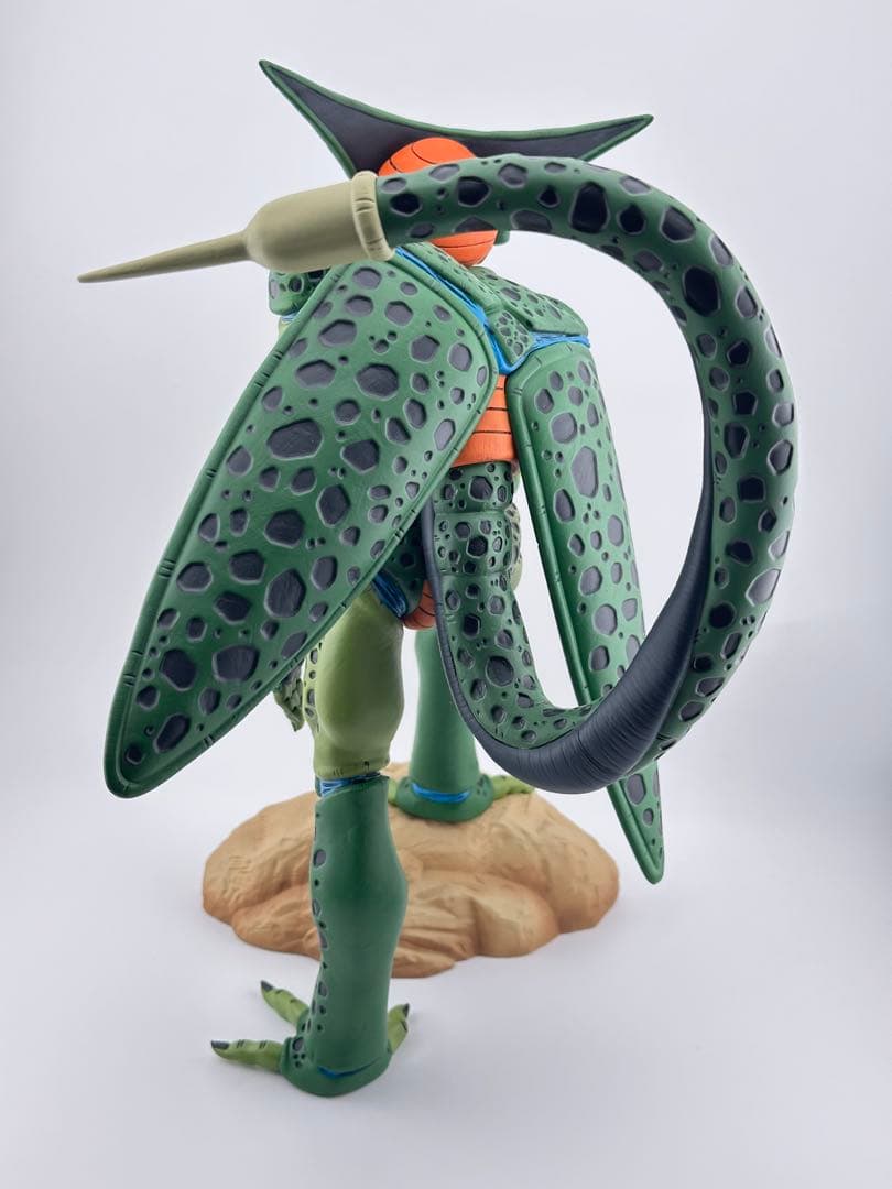 【ZEEM】ドラゴンボールアライズ セル第1形態 特典「セルの卵」付属