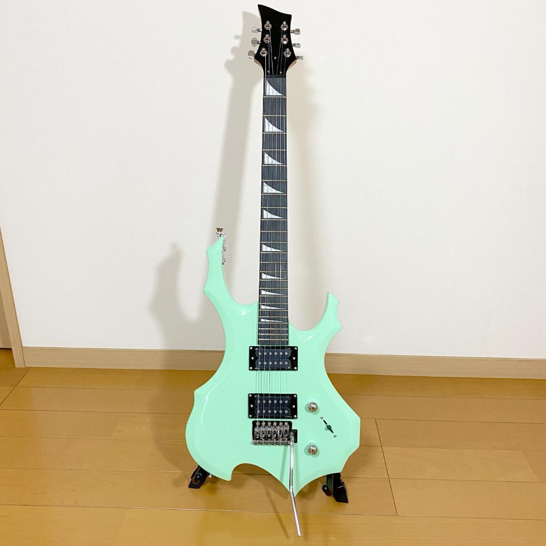 変形タイプ　エレキギター 　サーフグリーン　シンクロナイズドトレモロ
