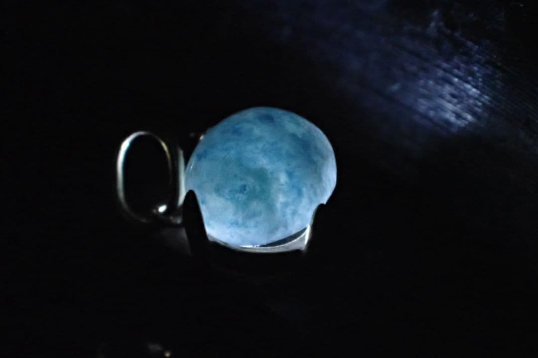 糸魚川翡翠　入コン沢　濃い青　10金　ペントップ　⑥　送料無料