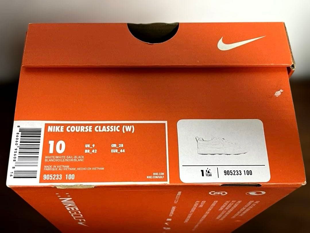 激安！名品！ナイキ コース クラシック　ゴルフシューズ！