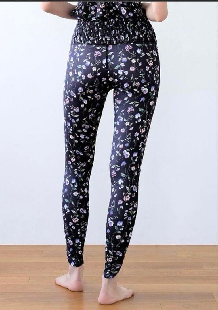 ⭐︎SUKALA スカーラ スプリングフラワーフレアブラトップ Sサイズセット