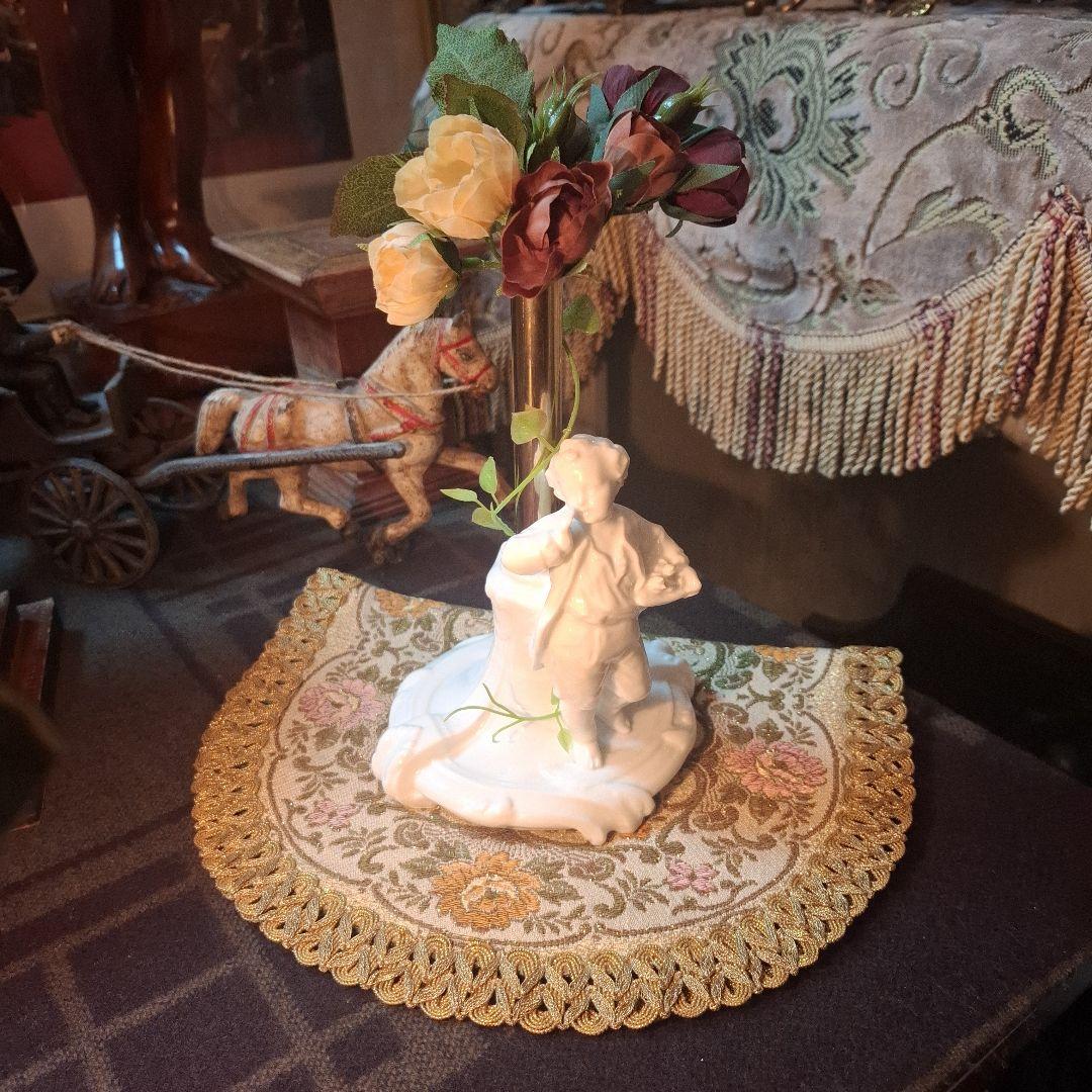 No.独館　(ドイツ)　マイセン白磁　貴族　一輪挿し　花器　花入れ　アンティーク