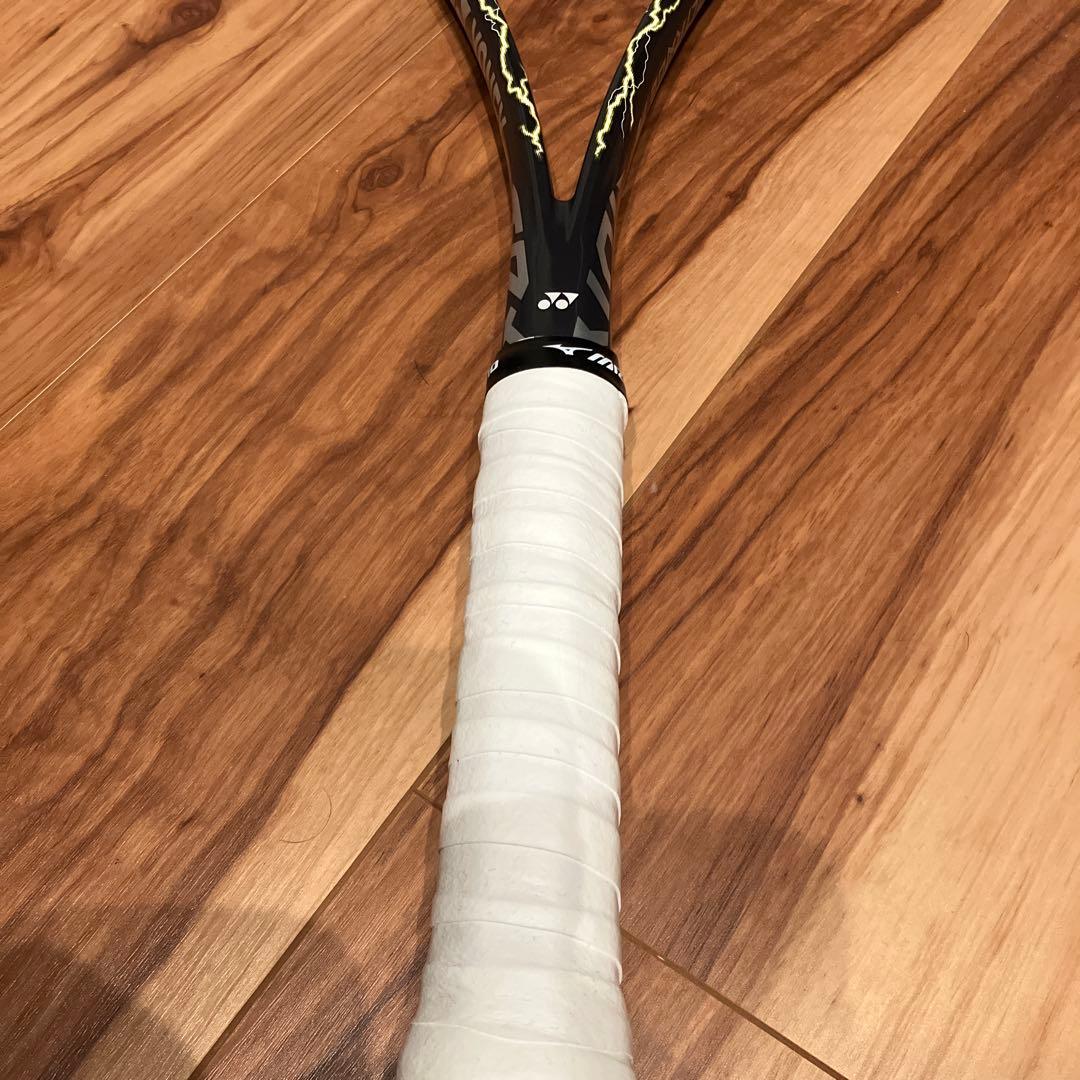 YONEX ボルテージ7V テニスラケット