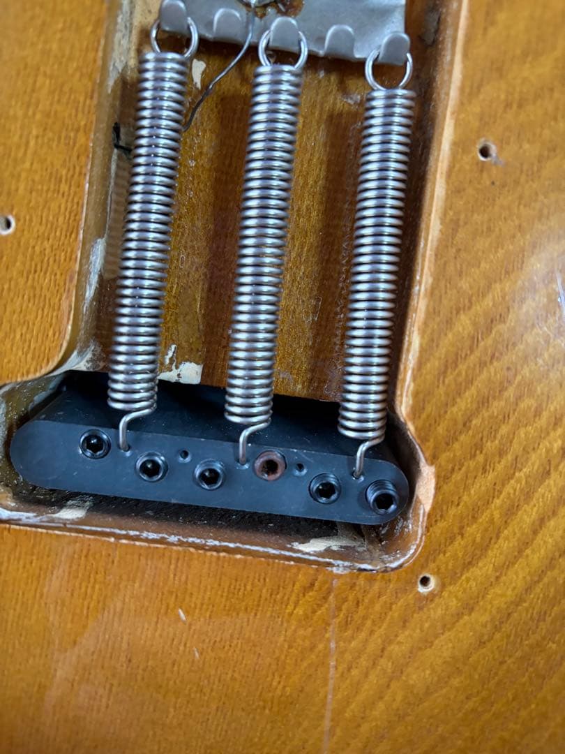 Joodee ダンカンYJM2発搭載、ロックペグ、ロック式トレモロのダブルロック