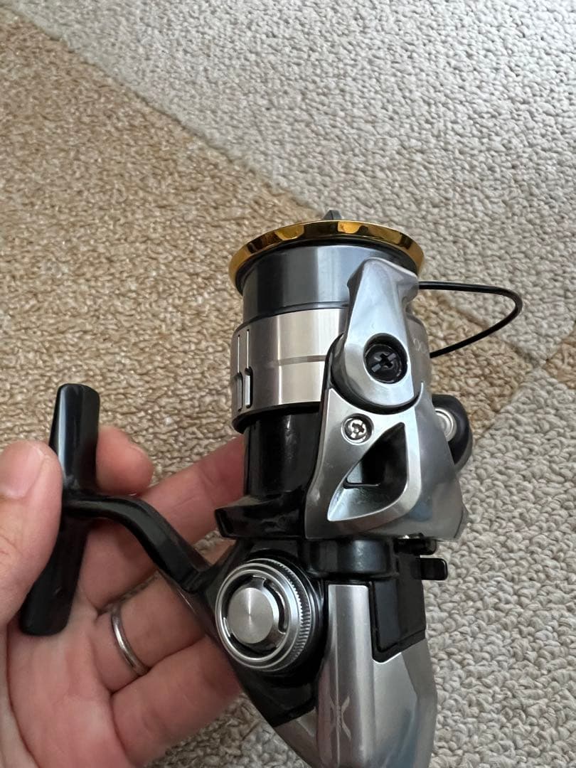 リール SHIMANO 12Vanquish C2000HGS